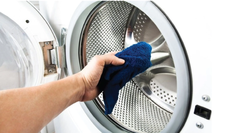 تمیز کردن مخزن ماشین لباسشویی