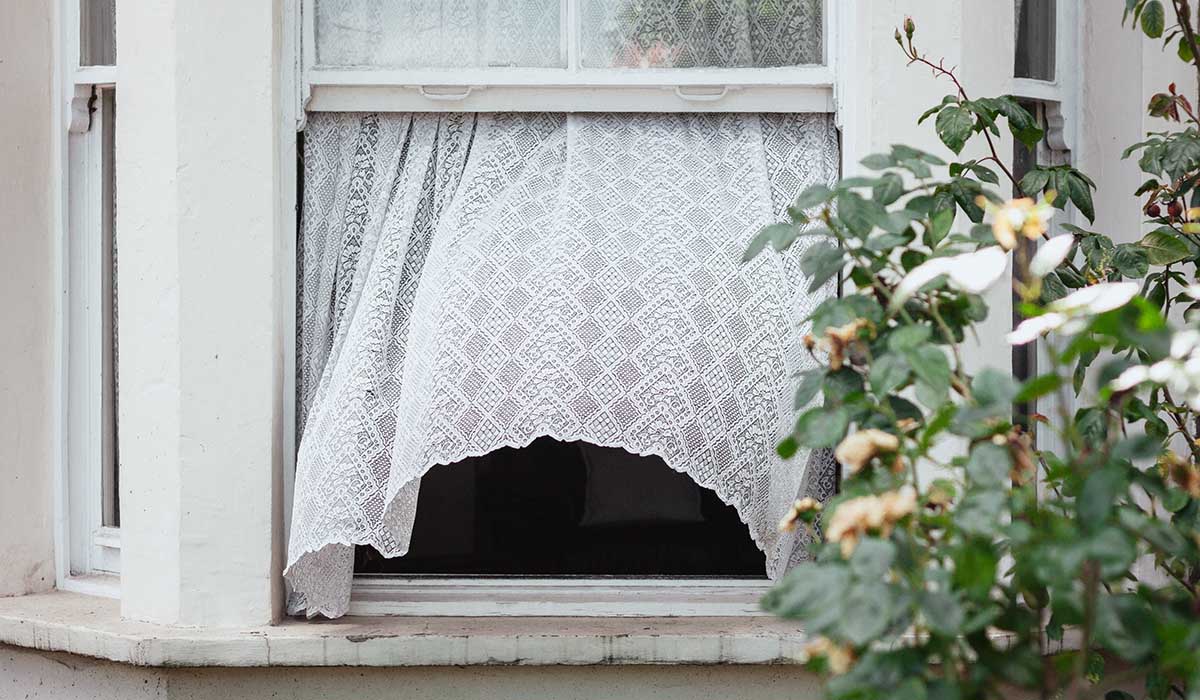 روش شستشوی انواع پرده