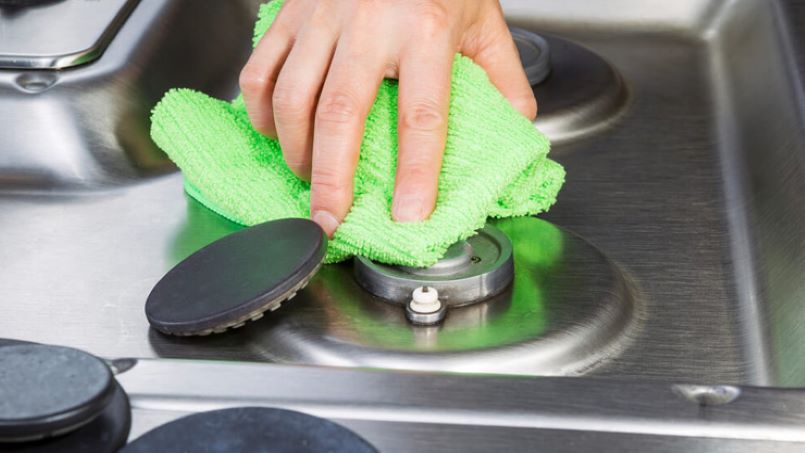 پاک کردن چدن اجاق گاز