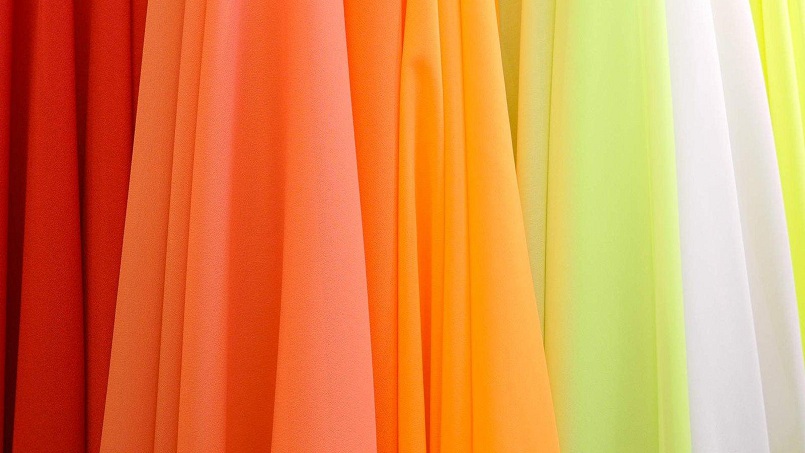 رنگ دهی لباس