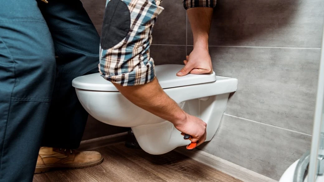 خدمات نصب توالت فرنگی در اسپارد